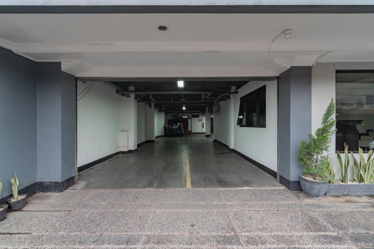 בנדונג Reddoorz Plus At Buah Batu מראה חיצוני תמונה