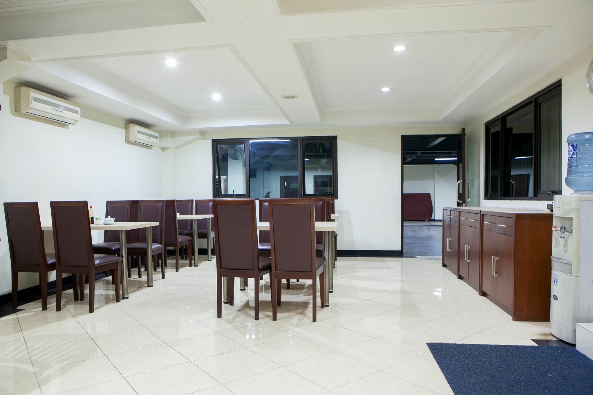 בנדונג Reddoorz Plus At Buah Batu מראה חיצוני תמונה